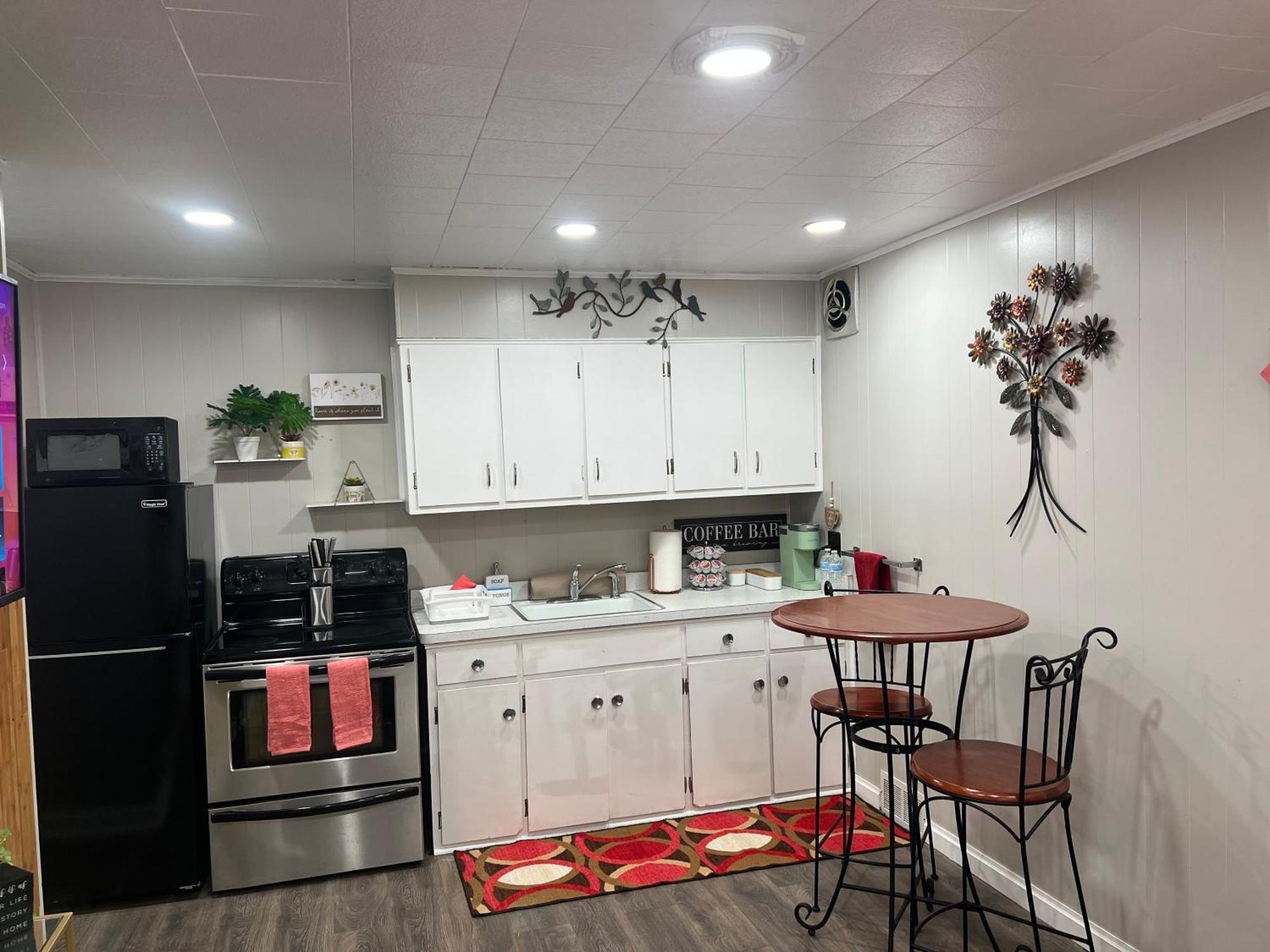 Cozy Buffalo Home-Sleeps 4 Lackawanna Bagian luar foto